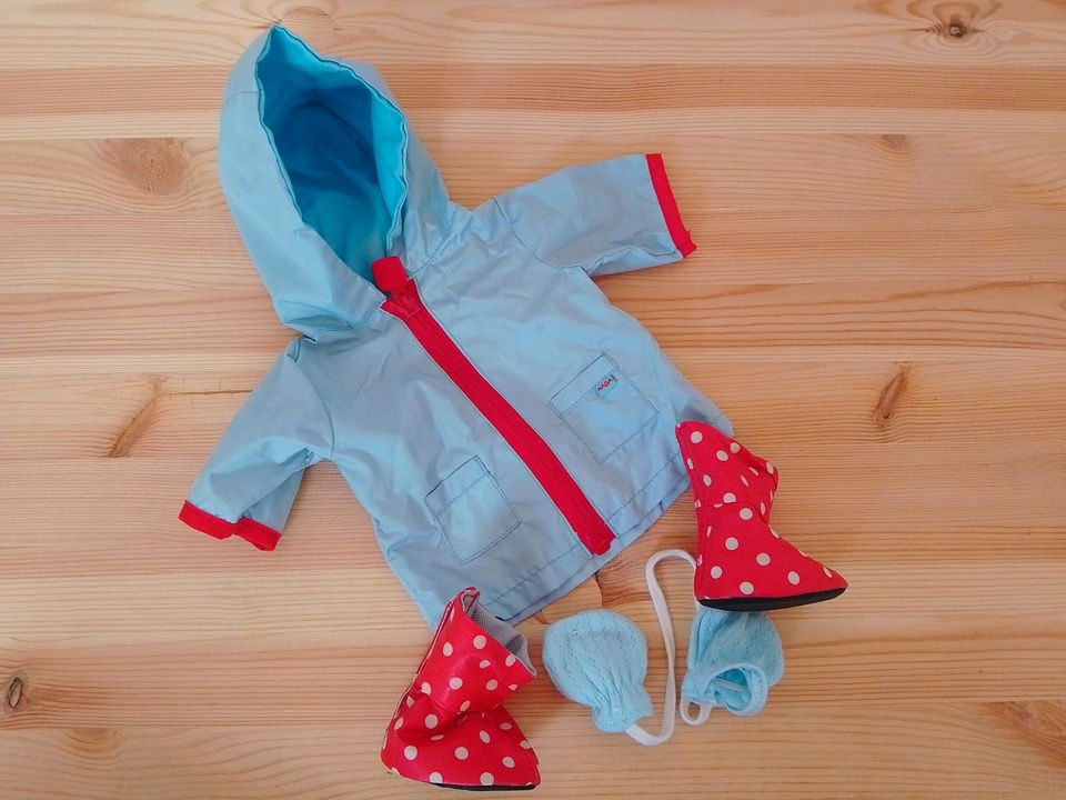 Haba Puppen-regen-jacke mit Stiefel in Lohmen