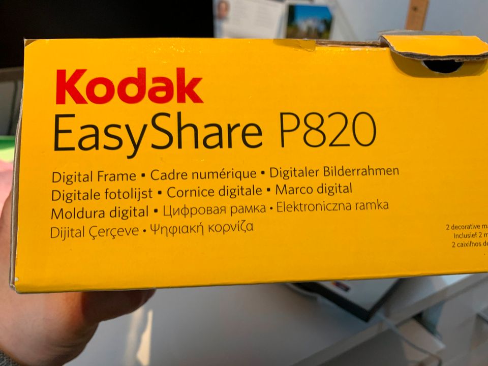 Digitaler Bilderrahmen Kodak Easyshare P820 8Zoll in Uetze