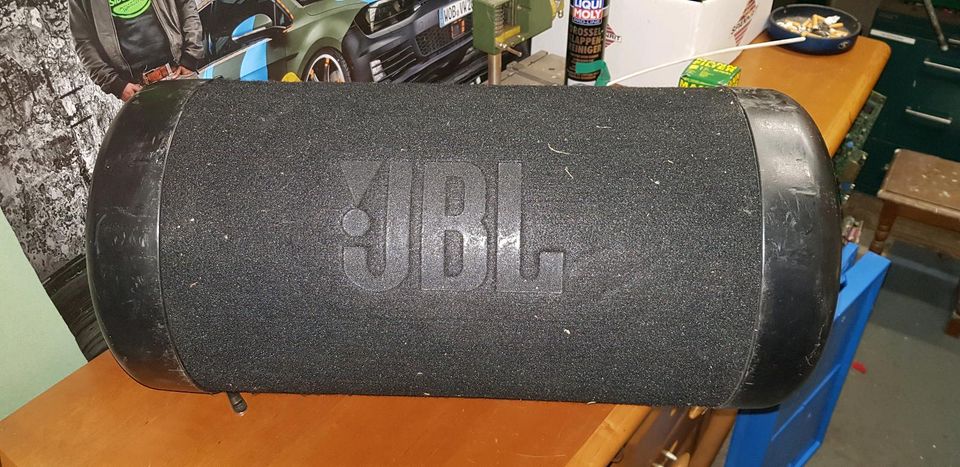 JBL Basstube in Unna