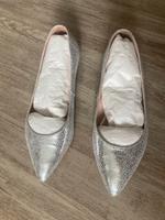 Flache Pumps in festlichem Silber, Schlangehautoptik Niedersachsen - Apensen Vorschau