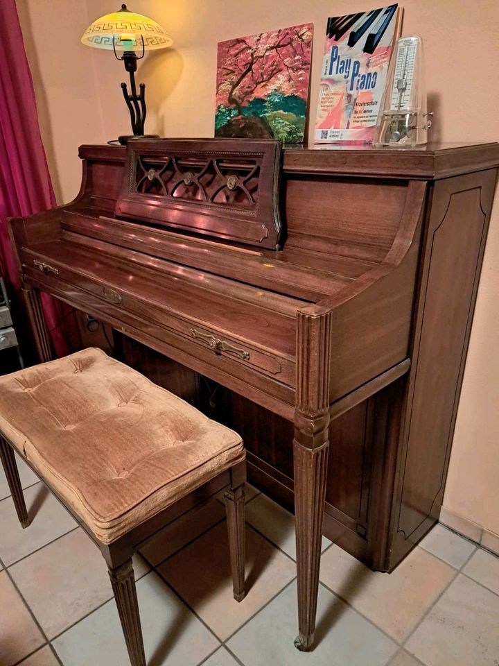 Klavier Wurlitzer in Reinbek