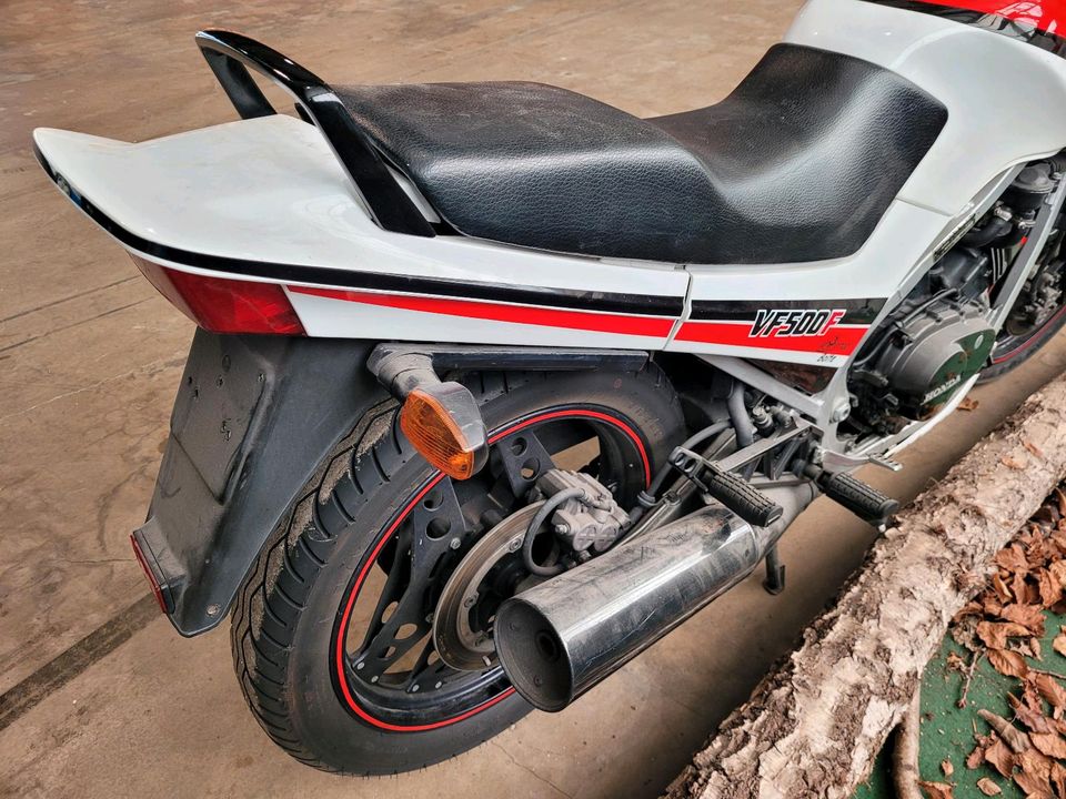 Honda VF500 F aus einer Sammlung in Oelde