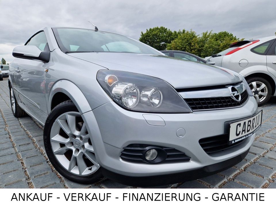 Opel Astra H CABRIO Twin Top Edition*TEMPO*KLIMA*2.HD in Kassel