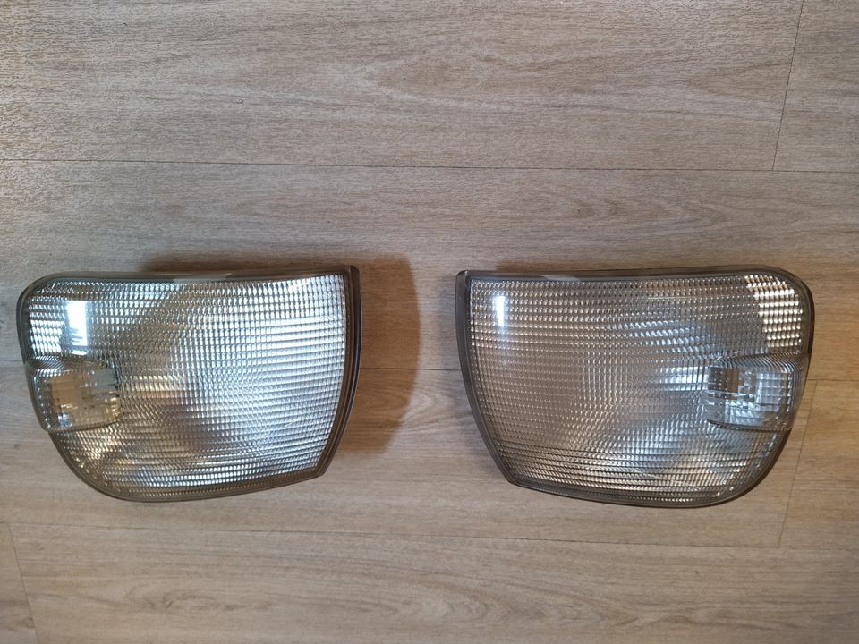 Blinkerglas, VW T4, links und rechts in Backnang