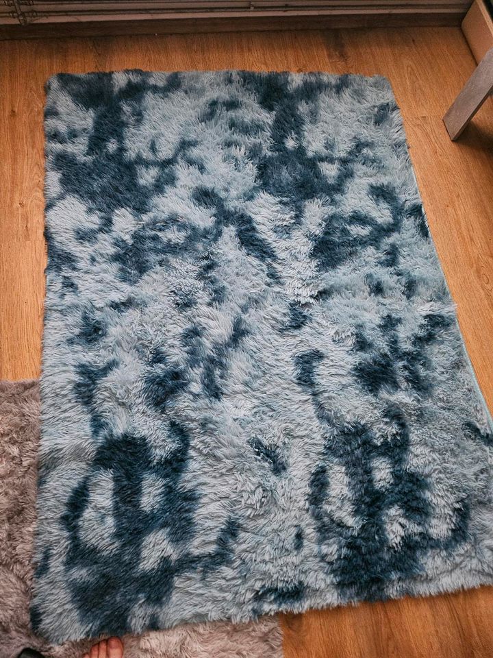 Teppich zu verkaufen in Neumünster