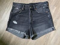 Shorts Hotpants kurze Hose H&M anthrazit stonewashed 38 Hessen - Birstein Vorschau