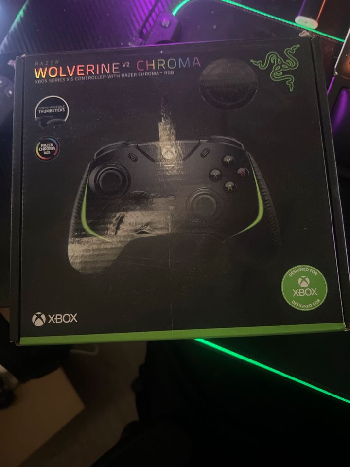 Wolverine v2 chroma Controller in Wuppertal