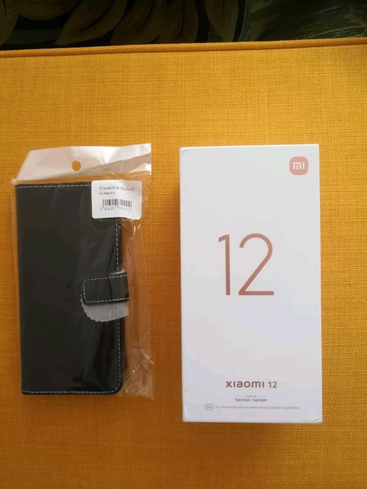 Xiaomi 12 Handy Gray, 8GB RAM, 256GB ROM, mit Tasche, NEU und unö in Hildesheim