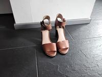 Leder Sandalen von Mango Bielefeld - Heepen Vorschau
