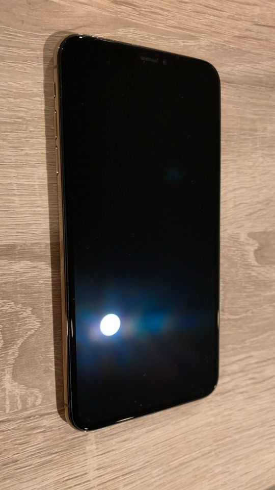 Apple IPhone XS Max 64 Gb in Kreuztal