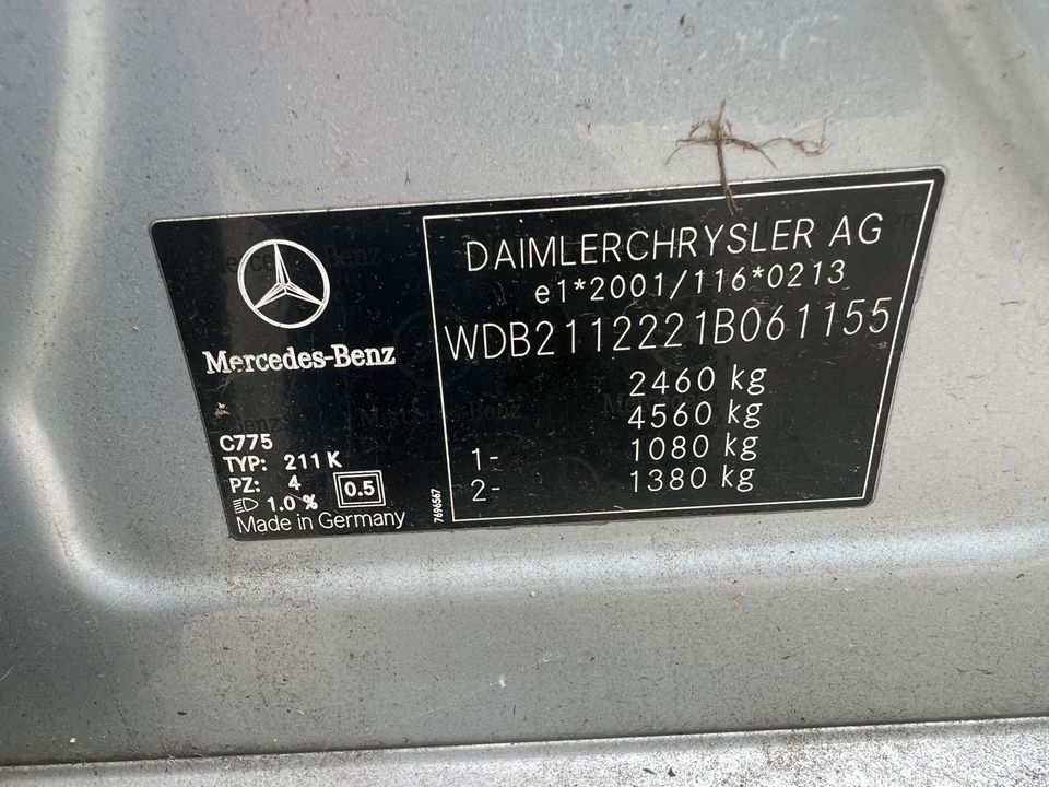 Schlachtfest Mercedes Benz E320 CDI W211 Ersatzteile Teile Facel in Wilnsdorf