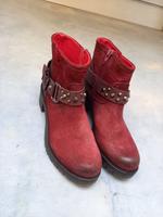 Rote Stiefel mit Fersenabsatz von Bufallo gr. 38 Bonn - Buschdorf Vorschau