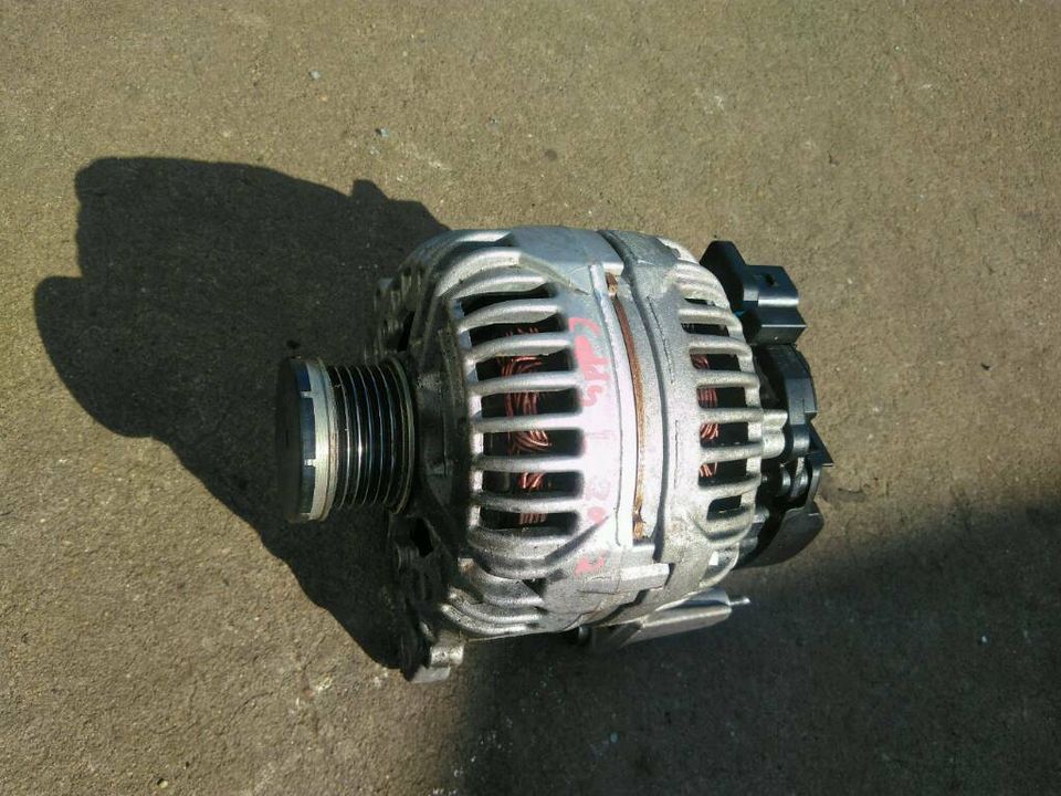 Audi A3 Seat Skoda VW Golf 1,2 TFSI  Generator  03F 903 023 D in Jessen (Elster)