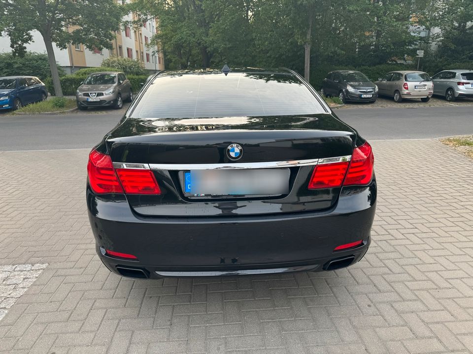 BMW 740L XDrive in Berlin