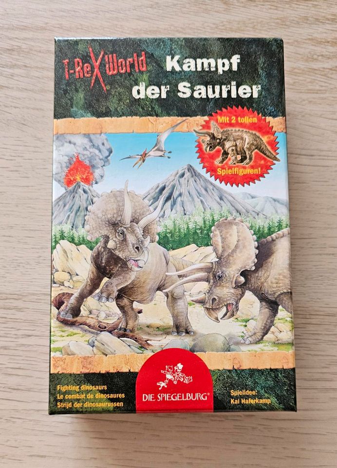 Spiel T-Rex World "Kampf der Saurier" in Pfinztal
