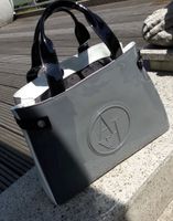 Armani Jeans Handtasche Grau Weiß schwarz Lack Wie neu Essen - Bredeney Vorschau