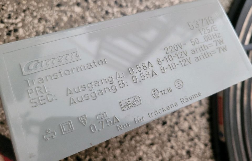Carrera Jägermeister Bahn zieht kein Strom  Defekt in Dortmund