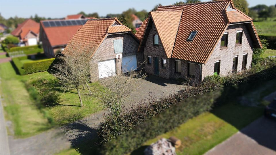 TRAUMHAUS MIT VIEL PLATZ FÜR DIE FAMILIE. SEHR RUHIGE LÄNDLICHE LAGE. in Rechtsupweg