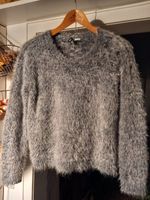 Pullover Gr. S / 36 grau flauschig Devided H&M Nordrhein-Westfalen - Frechen Vorschau