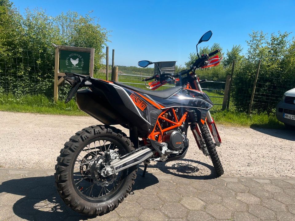 KTM 690 Enduro R gedrosselt in Haseldorf