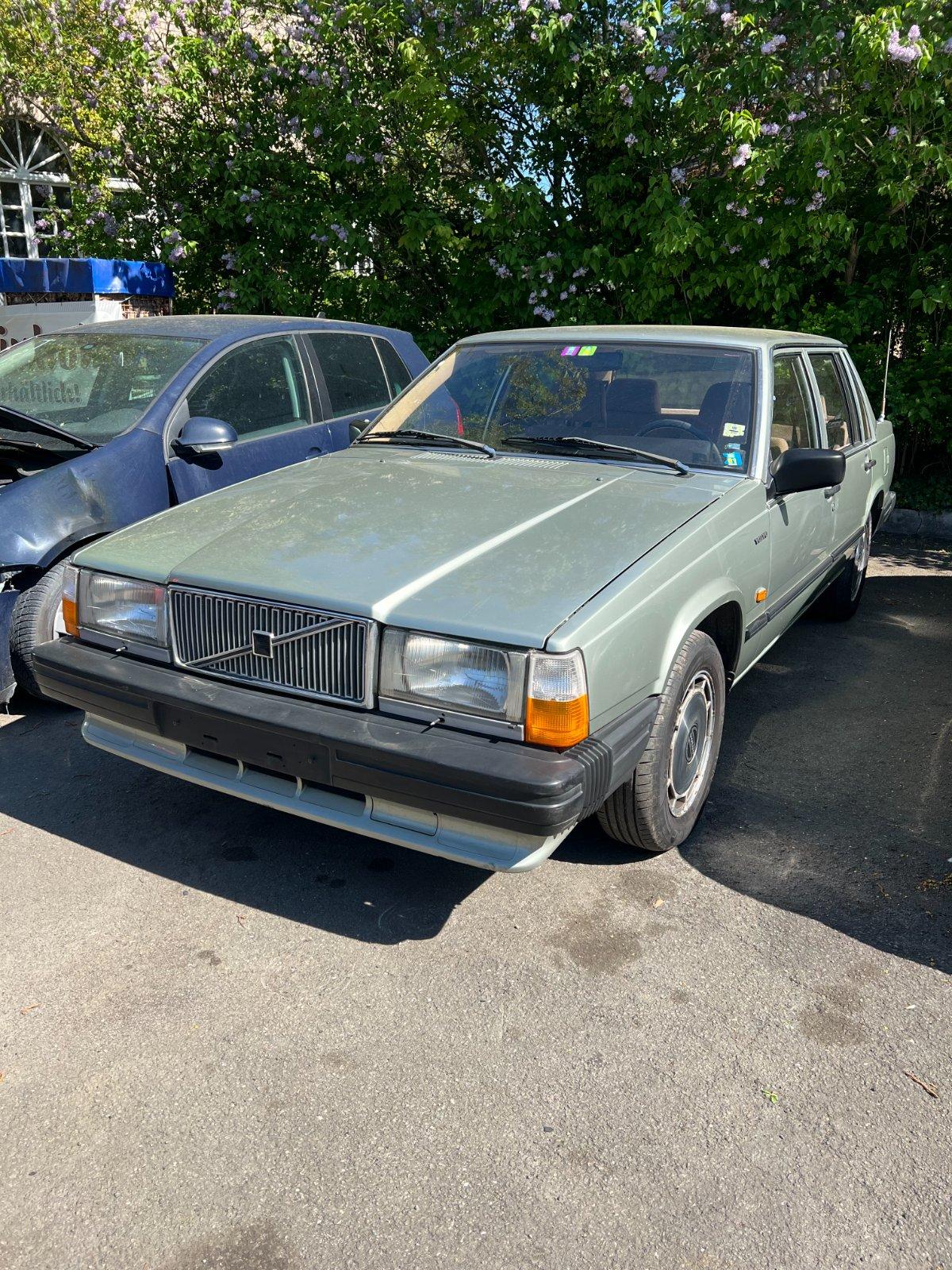 Abbildung des Autos Volvo 740 GL Oldtimer mi…