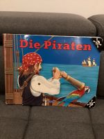 Großer Piraten Buch mit bewegliche Stanzteile Köln - Köln Brück Vorschau