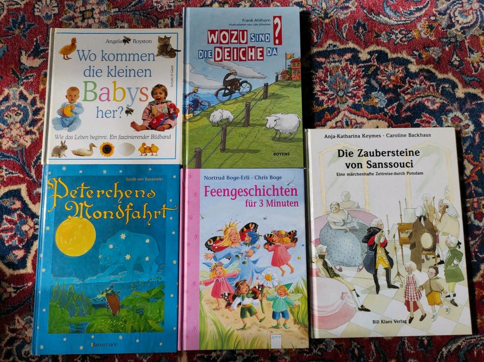 Verschenke 5 Kinderbücher in Solingen