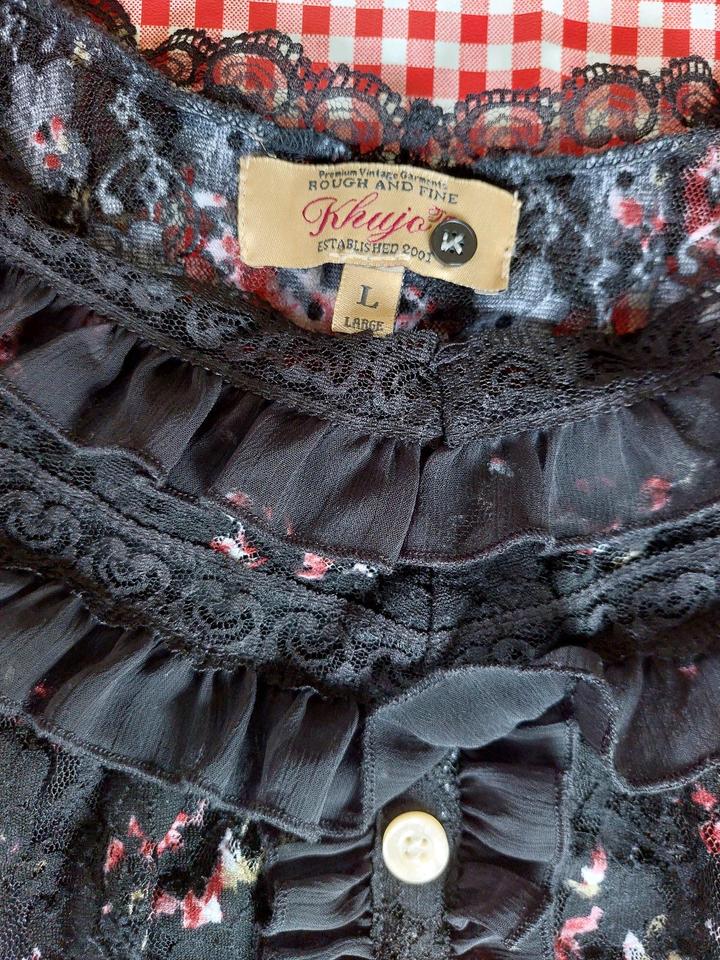 Top khujo Esprit only Review Spitze Perlen Blumen Gr. M/L in Weilheim an der Teck
