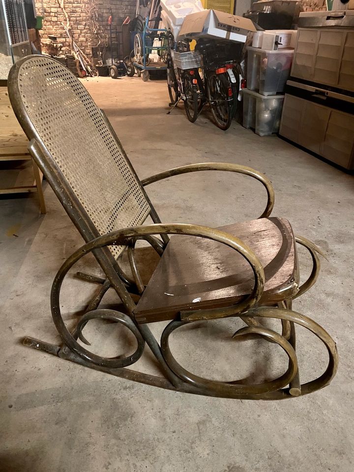 Schaukelstuhl Thonet Wiener Geflecht antik in Nordrhein-Westfalen - Zülpich  | eBay Kleinanzeigen ist jetzt Kleinanzeigen