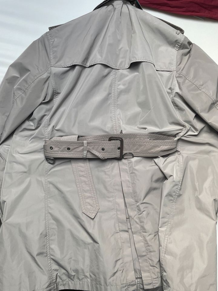 Burberry Trenchcoat L in Passau