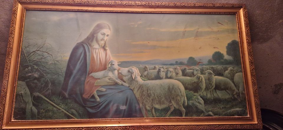 Jesus Christus Bild mit Schafen  das Bild stammt aus einer Hausha in Aalen