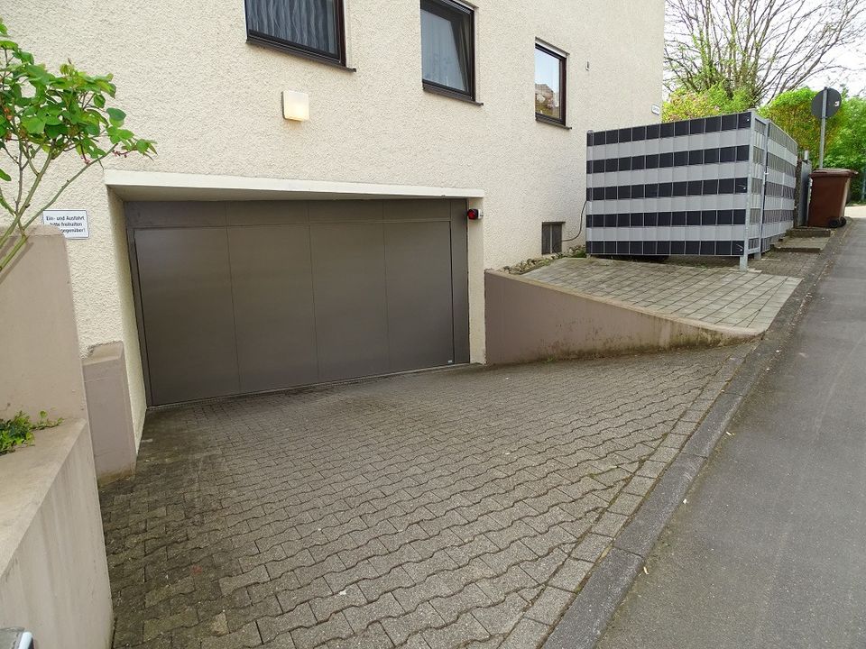 Großzügige Maisonette-Wohnung in neuwertigem Zustand unterhalb Burg Stettenfels in Untergruppenbach