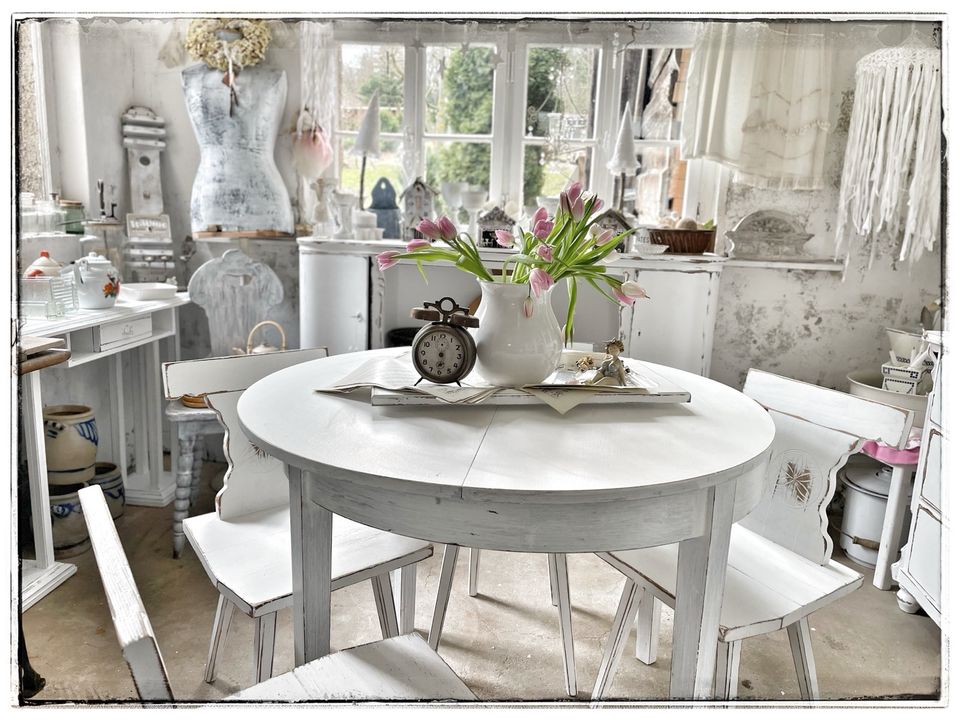 Runder Tisch Shabby in Kranichfeld