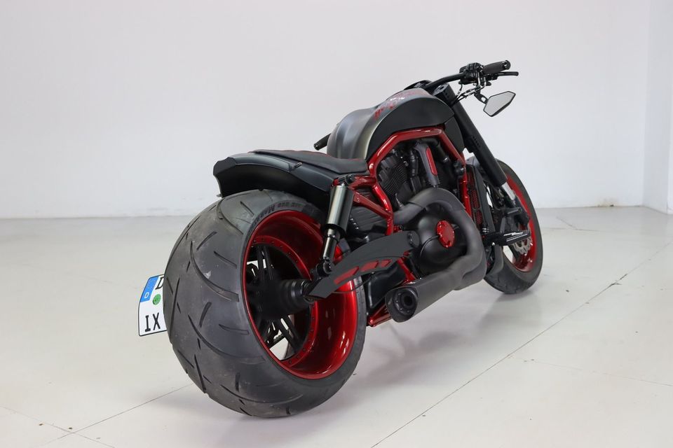 Harley-Davidson VRSCD Custom Umbau No-Limit in Dresden