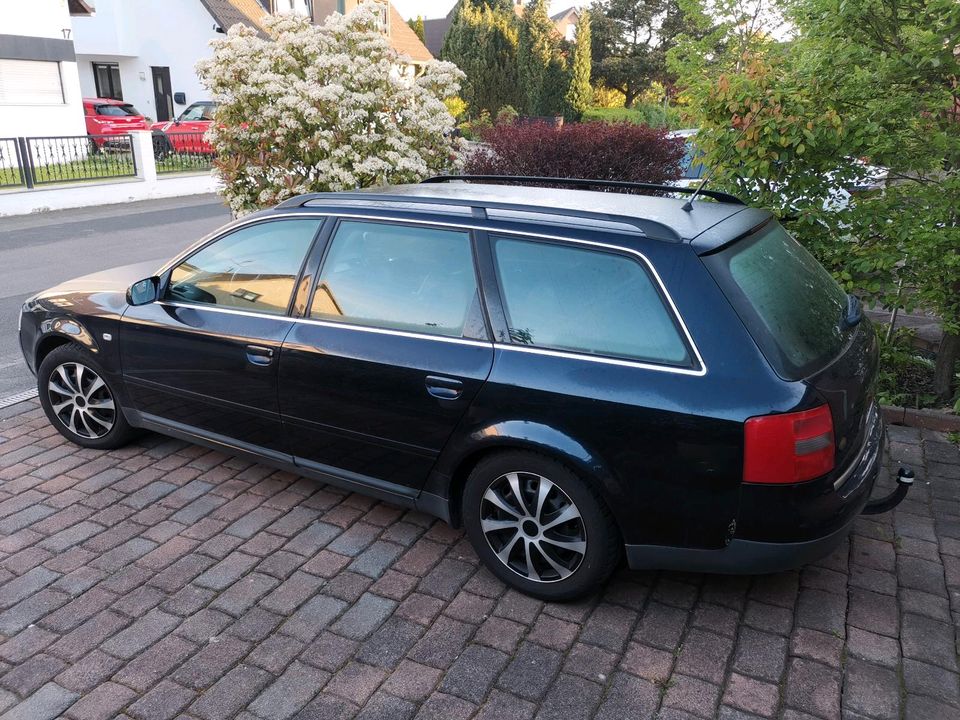 Audi A6 2.8 V6 mit LPG  4b Avant in Erkelenz