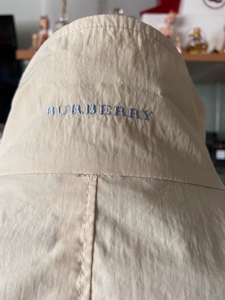 Sommer Jacke Burberry Gr 50 beige Herren Jacke in Saarbrücken