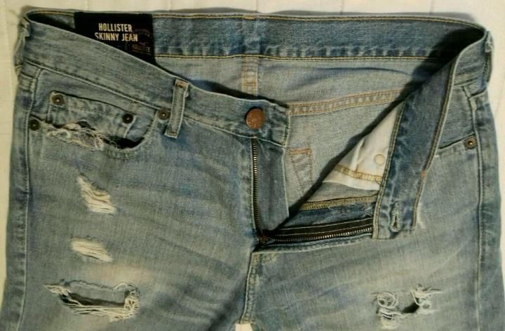 Hollister Jeans Skinny Damen W30 L32 hellblau - neuwertig in Troisdorf