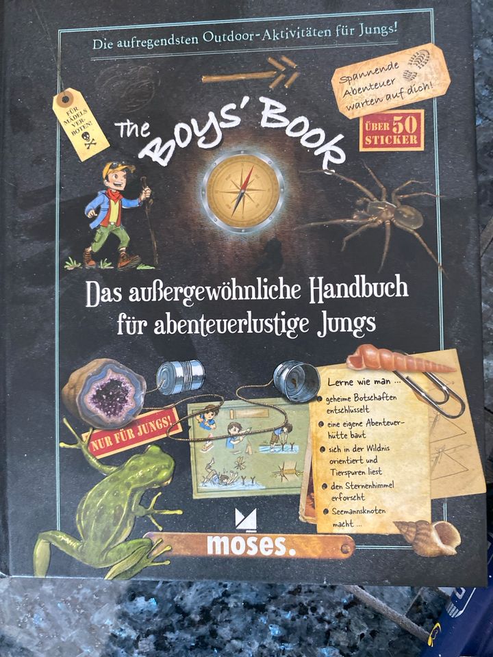 Bücherpaket 11 teilig Boys Book, das böse Buch,… in Feldkirchen Niederbay
