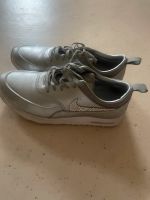 Nike Schuhe mit Strass Hessen - Petersberg Vorschau