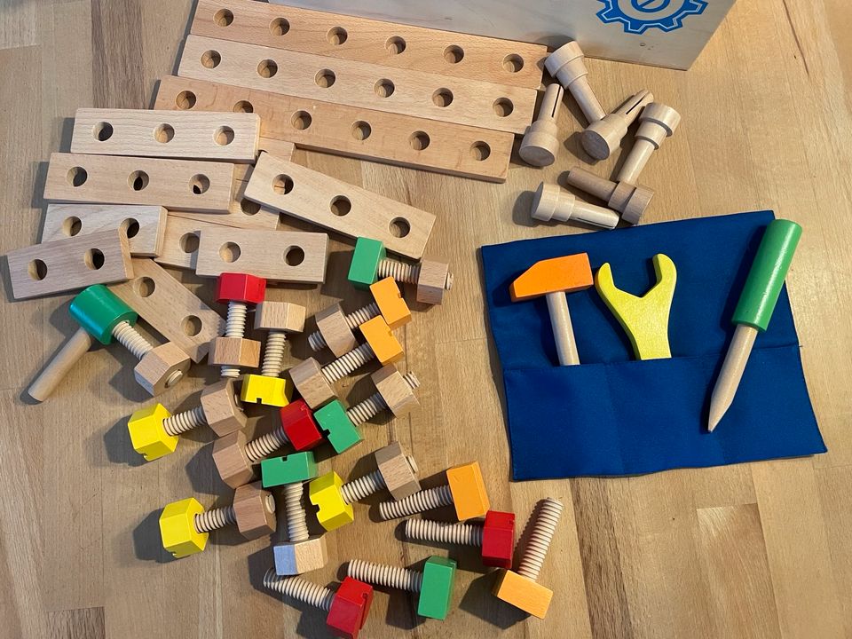 Werkzeugkasten Holz in Altenglan
