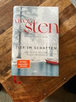 Viveca Sten ** Tief im Schatten ** 1x gelesen Sachsen-Anhalt - Halle Vorschau