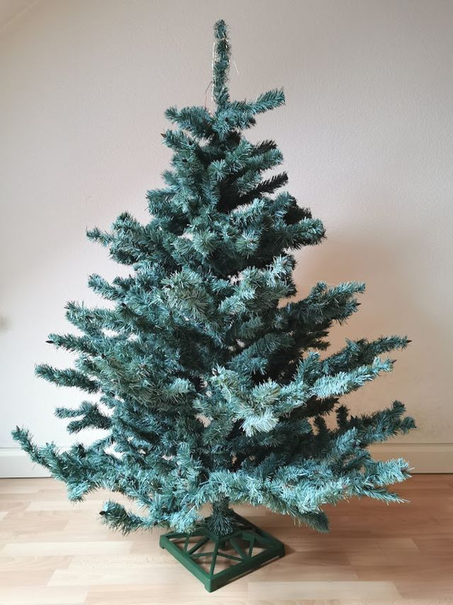 BARCANA DELUXE Weihnachtsbaum 150 cm in Bad Vilbel