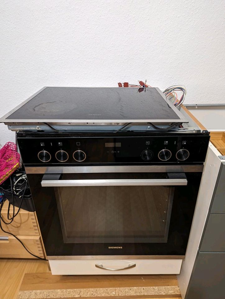 Ikea Küche Metod mit E-Geräten von Siemens in Braunschweig