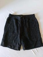 Schwarz gemusterte kurze Hose von H&M in S Nordrhein-Westfalen - Bad Honnef Vorschau