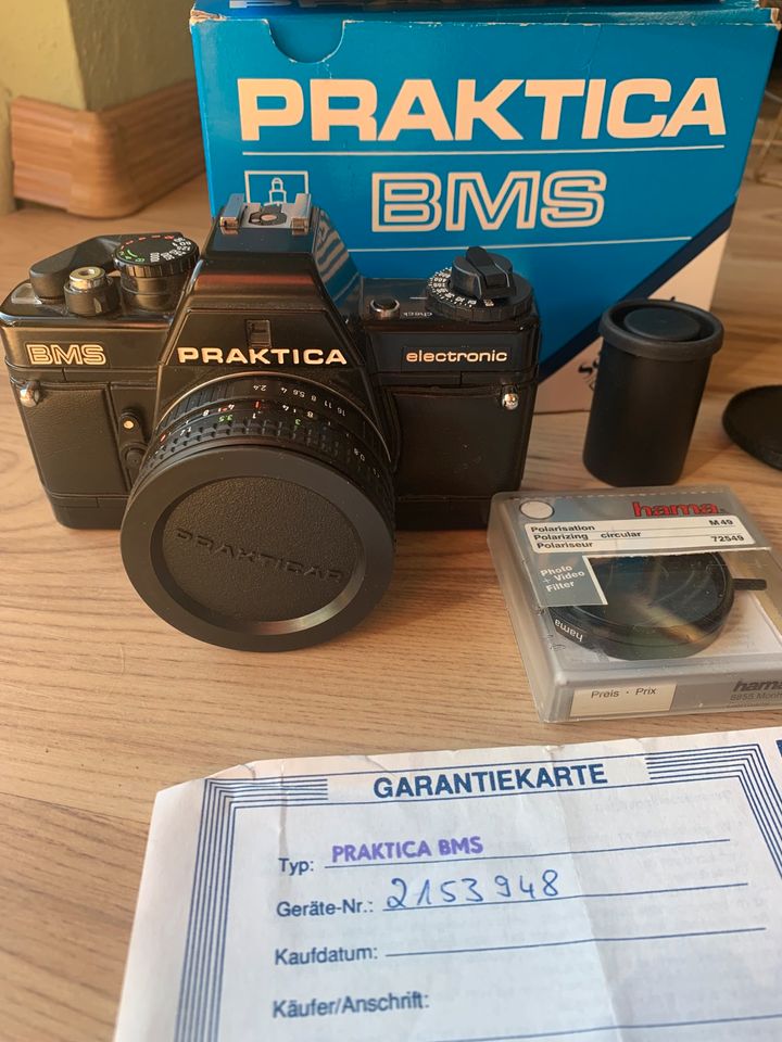 Praktica BMS Spiegelreflexkamera mit Zubehör in Burghausen