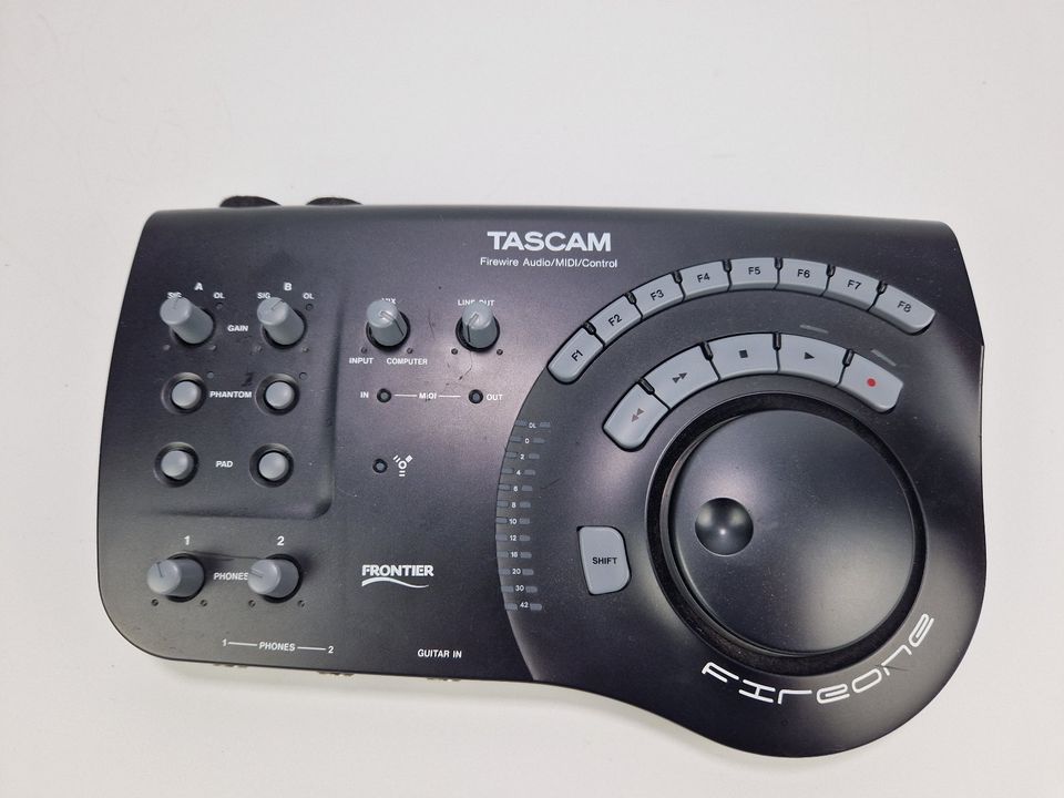 Tascam FireOne DAW-Controller mit Audio-/MIDI-Schnittstelle in Radebeul