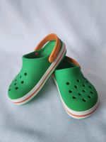 Kinderschuhe, Hausschuhe Crocs, Gr.28 Niedersachsen - Langenhagen Vorschau