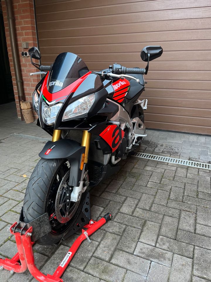 Aprilia Tuono V4 1100RR in Stadthagen