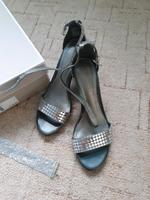 Schuhe Sandale Sommerschuhe von Tamaris Gr.39 Neu Nordrhein-Westfalen - Langenberg Vorschau