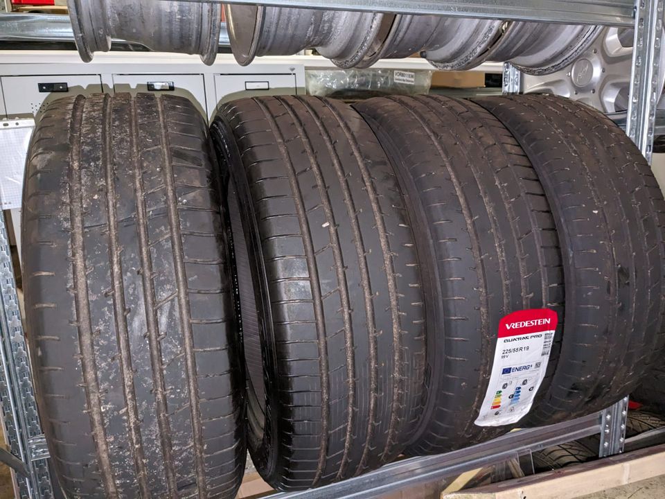 Sommerreifen 225/55 R19 99V Toyo in Tellingstedt